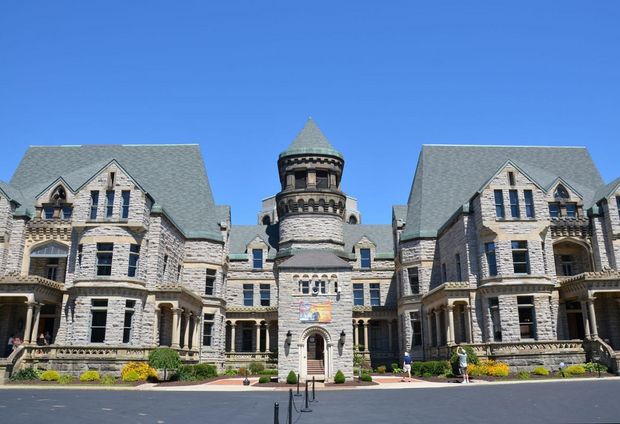 Ohio State Reformatory Is America’s Most Haunted Terrifying history, haunted present