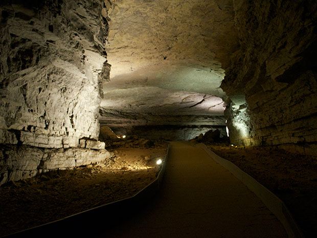 Haunted Hiking Trails Mammoth Cave