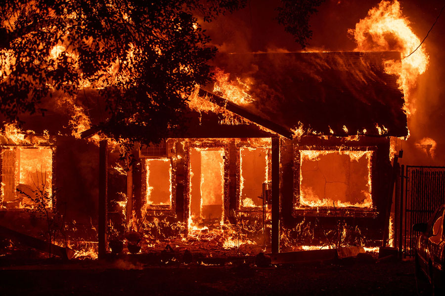 As Wildfires Rage Near Her California Home, Dr. Clarissa Cole Analyzes Arson on After Hours AM/The Criminal Code Why do firebugs do what they do? What are some of the most heinous cases?