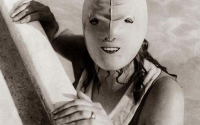 Wicked Pictures: History’s Most Haunting Images Weird, wacky, and bewildering photographs of decades past.