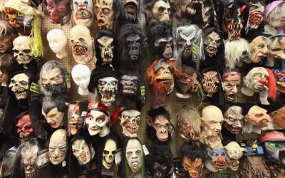 Investigating the True Crimes of Halloween with Dr. Clarissa Cole on After Hours AM/The Criminal Code Trick or Treat and death